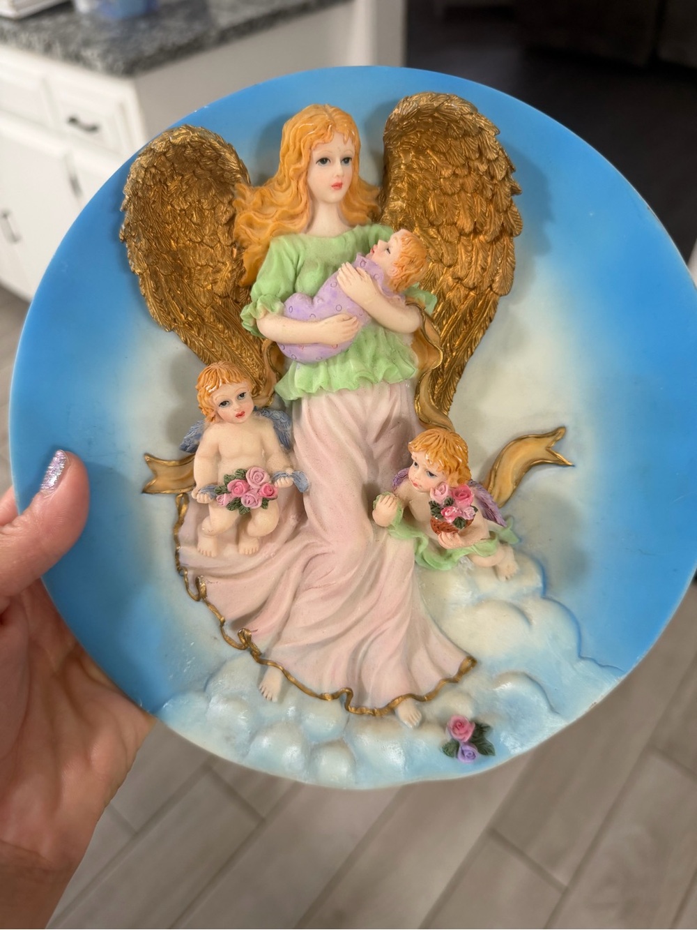 3D collector plate by Suanti Galleries